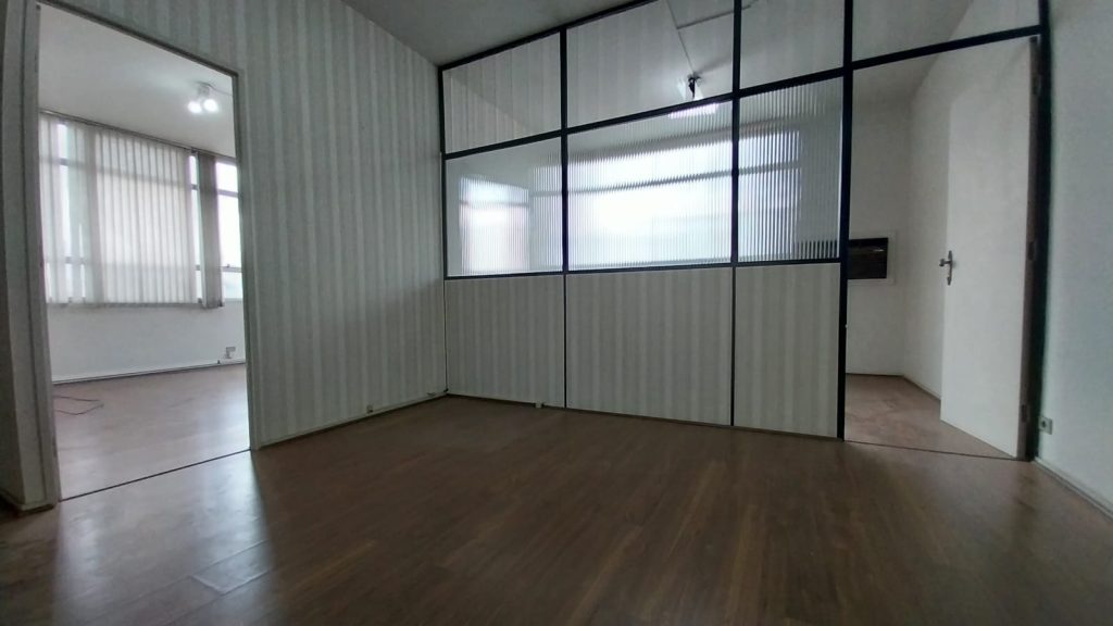 Sala Comercial – Ed. Urupês