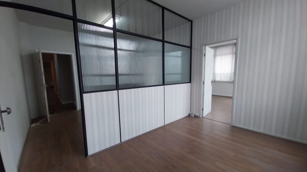 Sala Comercial – Ed. Urupês