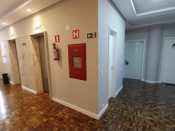 Sala Comercial – Ed. Urupês