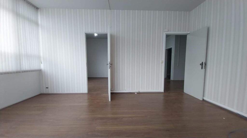 Sala Comercial – Ed. Urupês