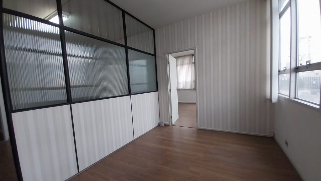 Sala Comercial – Ed. Urupês