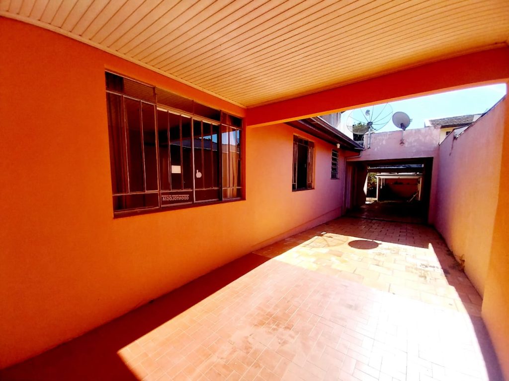 Casa 4 Dormitórios – Santa Quitéria