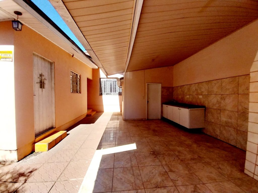 Casa 4 Dormitórios – Santa Quitéria