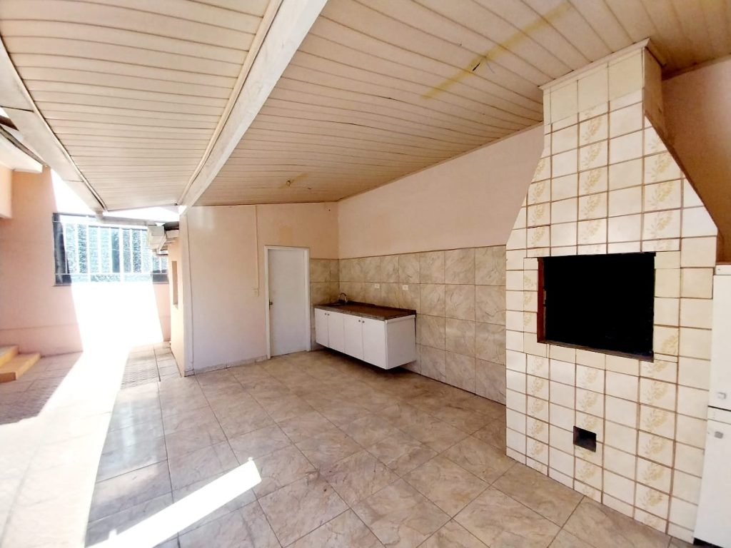 Casa 4 Dormitórios – Santa Quitéria