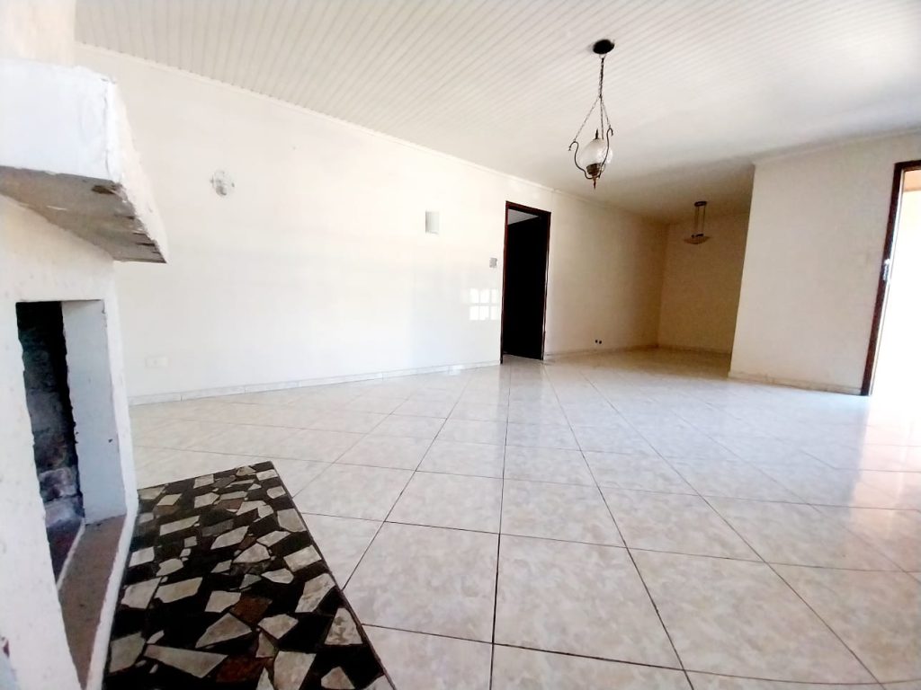 Casa 4 Dormitórios – Santa Quitéria