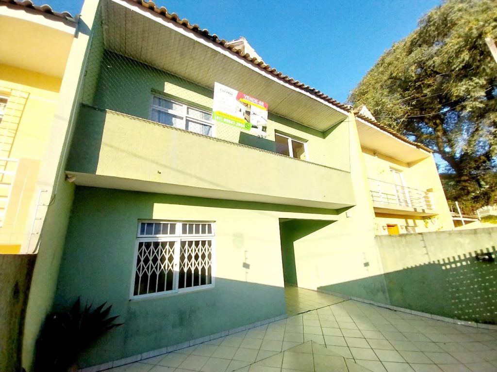 Sobrado 3 Dormitórios – Santa Quitéria