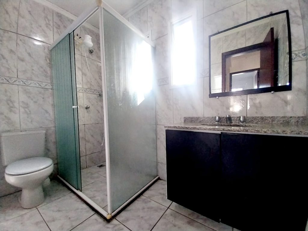 Sobrado 3 Dormitórios – Santa Quitéria