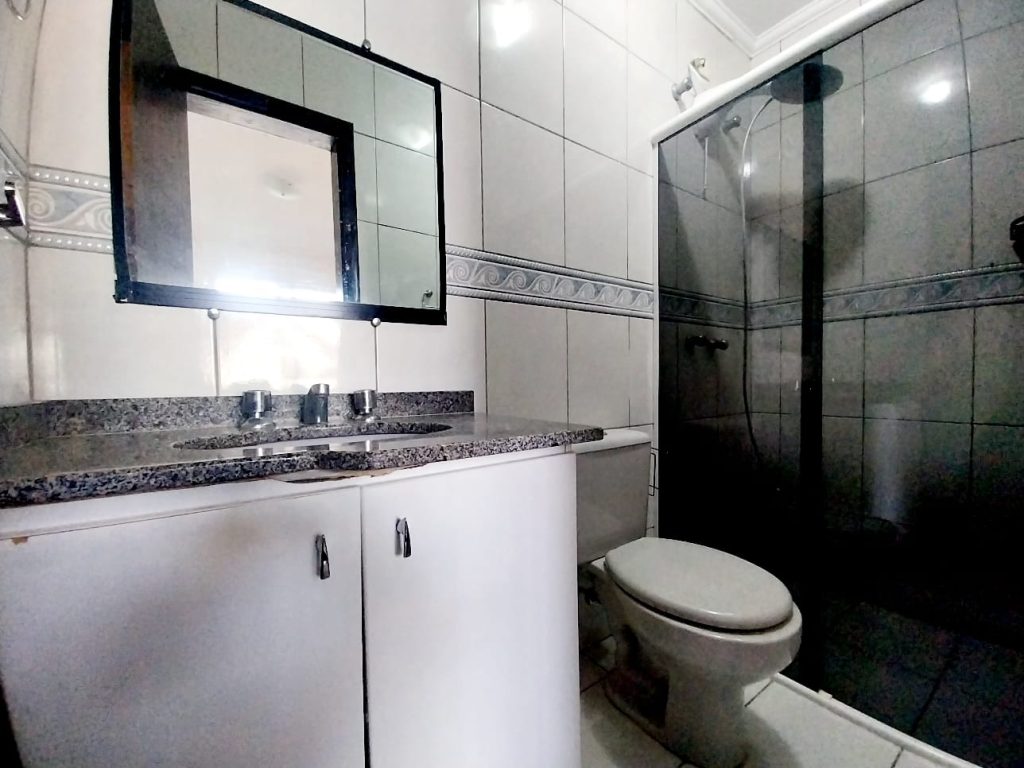 Sobrado 3 Dormitórios – Santa Quitéria